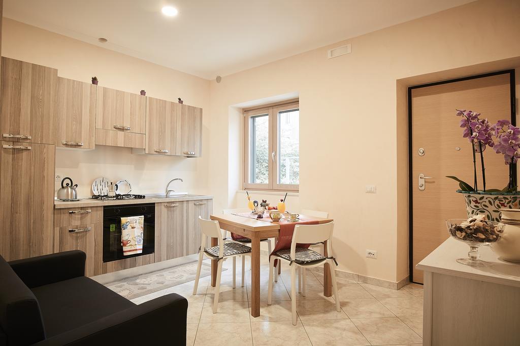Casa Vacanze La Trinita ราเวลโล ภายนอก รูปภาพ