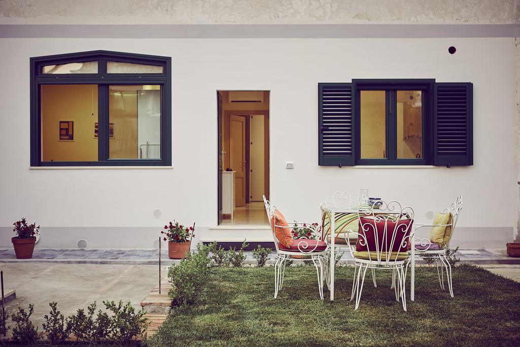Casa Vacanze La Trinita ราเวลโล ภายนอก รูปภาพ